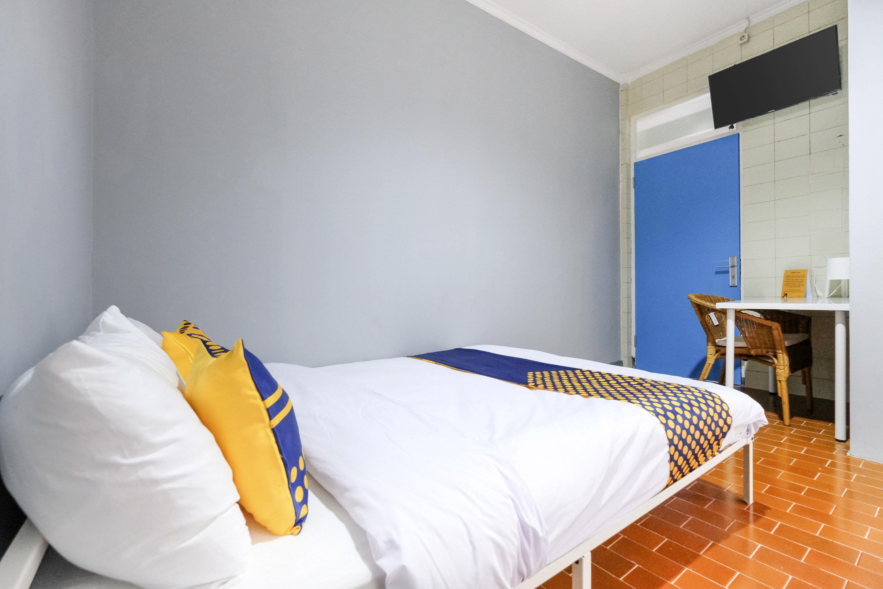 Hotel Spot On 2281 Omajo Semarang Exterior foto